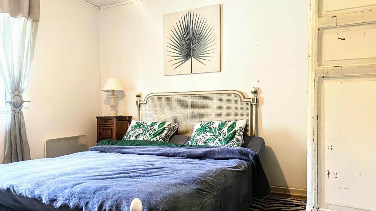La Maison Bleue Varzy Esterno foto