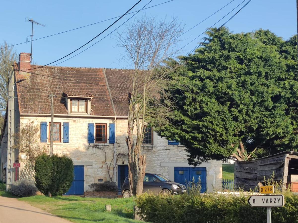 La Maison Bleue Varzy Esterno foto